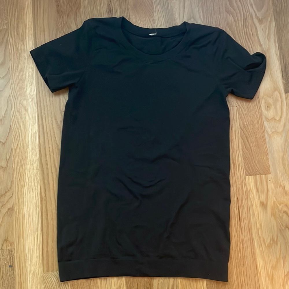 Lululemon swiftly tech